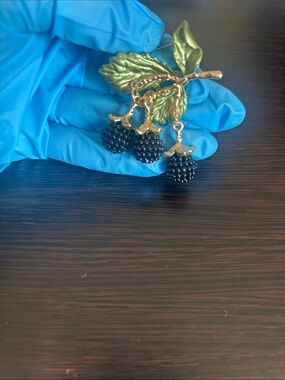 Gold-Tone Blackberry Branch Brooch with Black Bead Berries